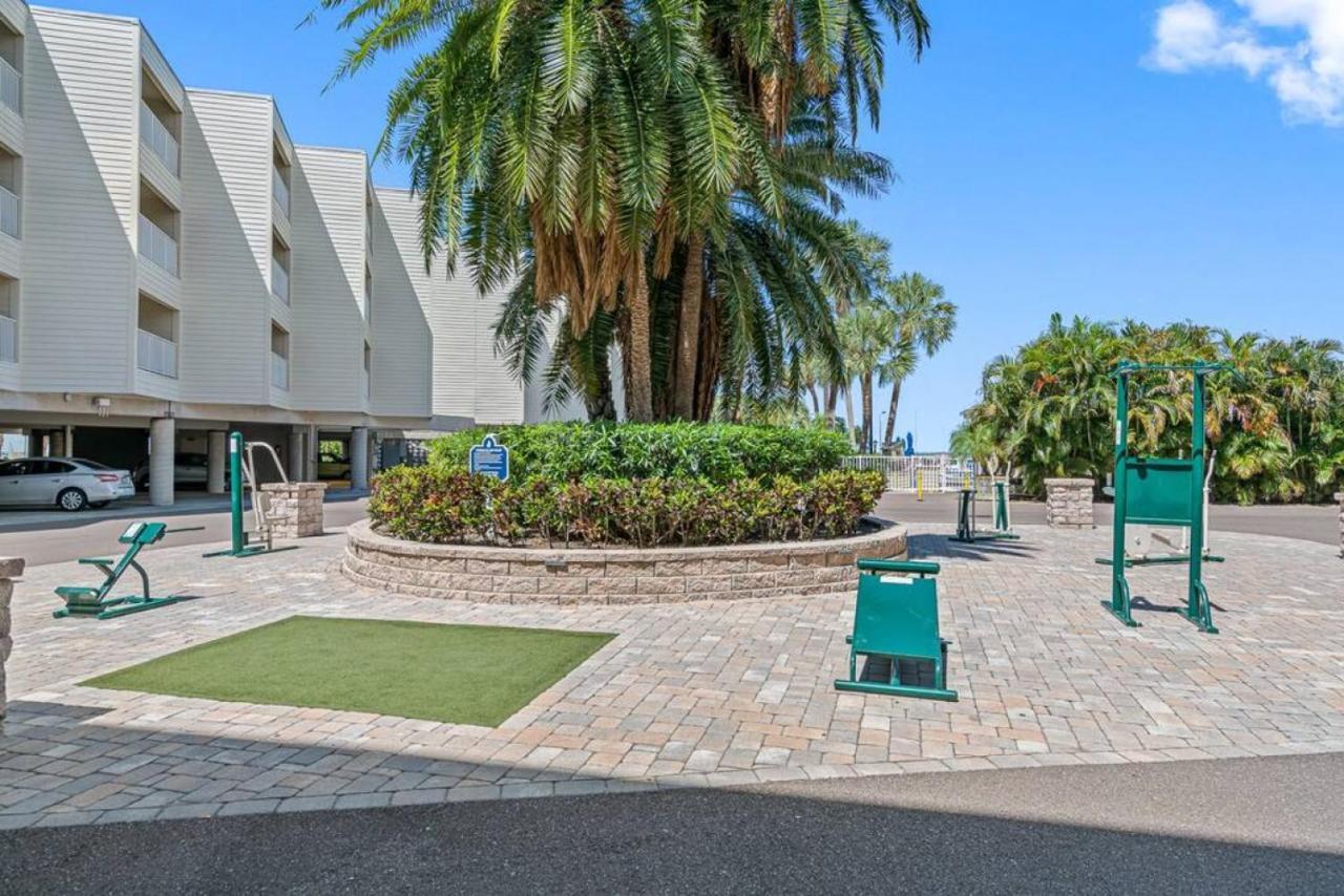 Stunning Bay Views From Your Private Balcony Tampa Exterior photo