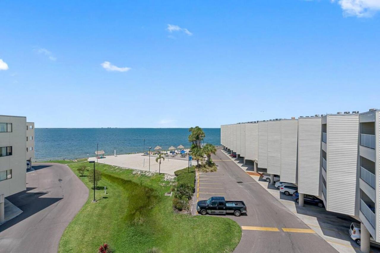 Stunning Bay Views From Your Private Balcony Tampa Exterior photo